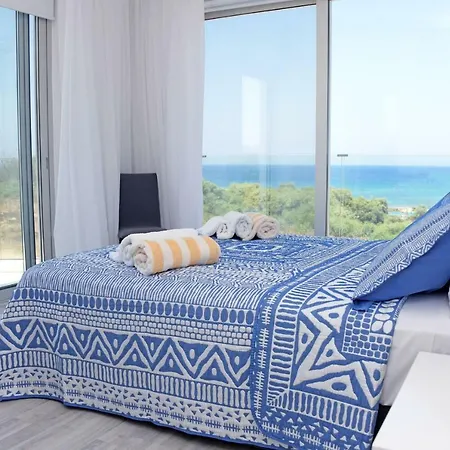 Seaside * Paralimni